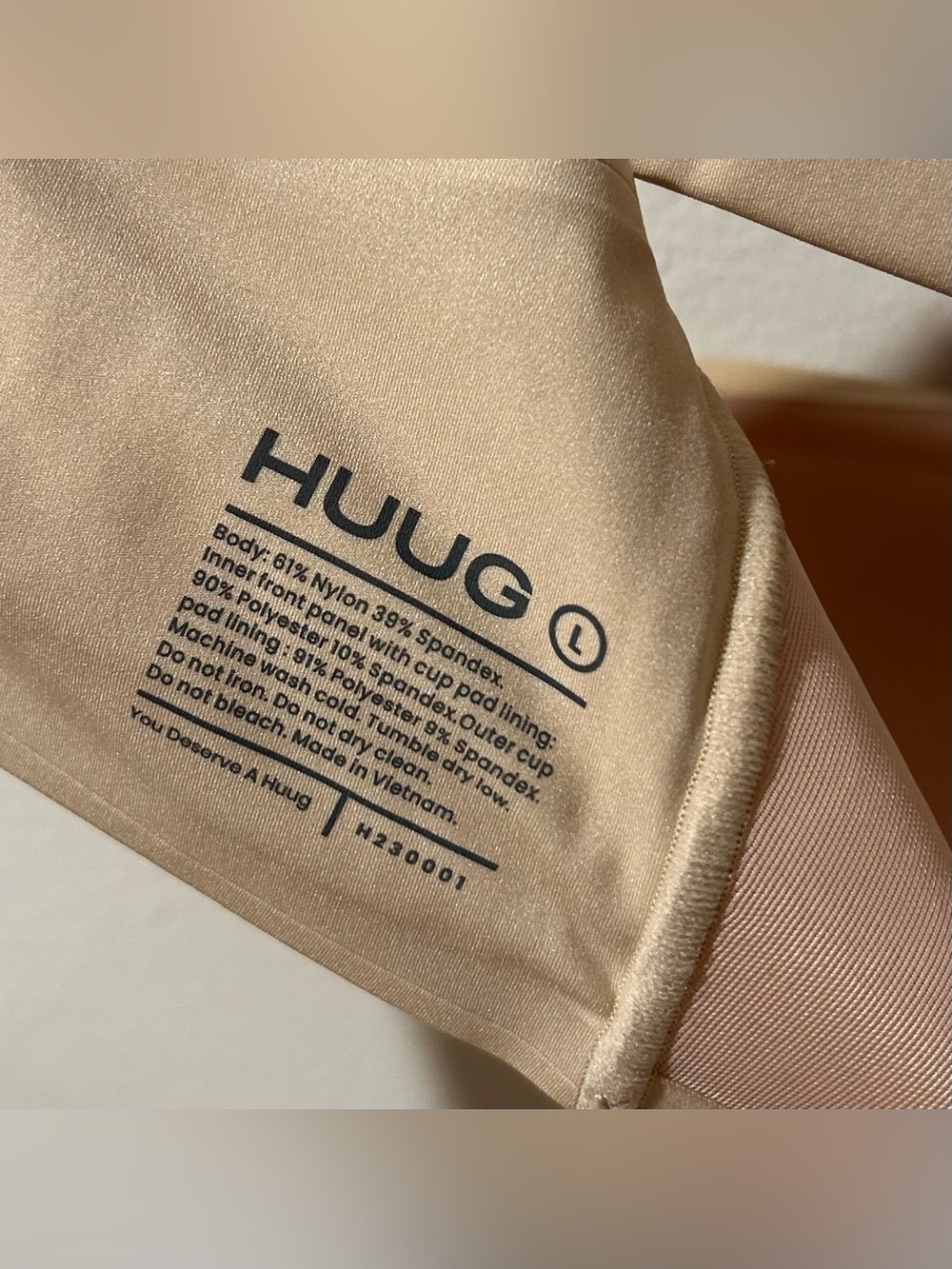 Huug Nude Light Beige Wireless Comfort Bra w/ Light Padding - Women’s Size Large - Picture 3 of 3